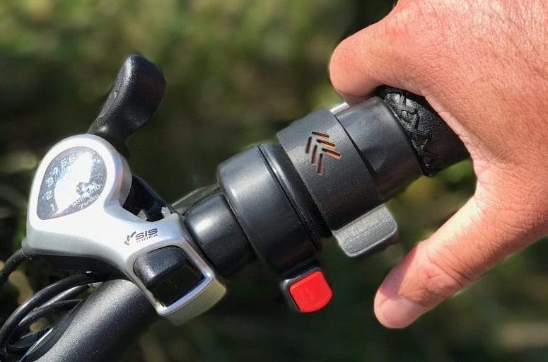 Ebike Twist Throttle vs Thumb Throttle: What's Best for My Hunting eBi   eBike Generation
