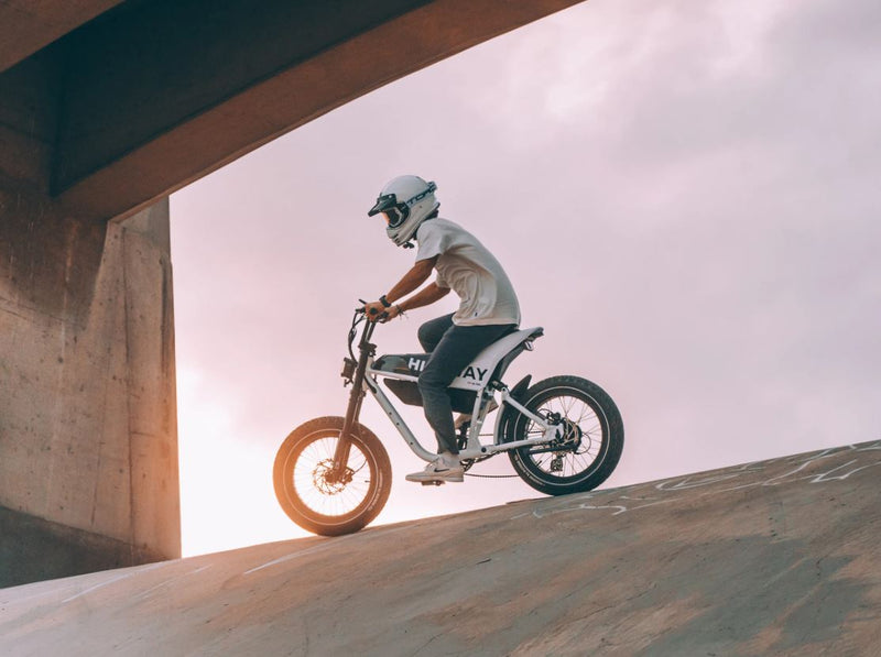 Load image into Gallery viewer, Himiway C5 Ultra Electric Motorbike
