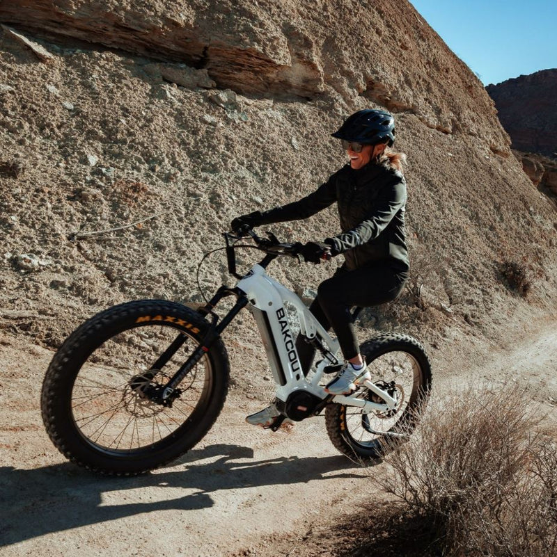 Load image into Gallery viewer, BAKCOU Scout Jäger Electric Hunting Bike
