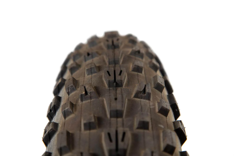 Load image into Gallery viewer, eBike Tires - Maxxis &amp; CST
